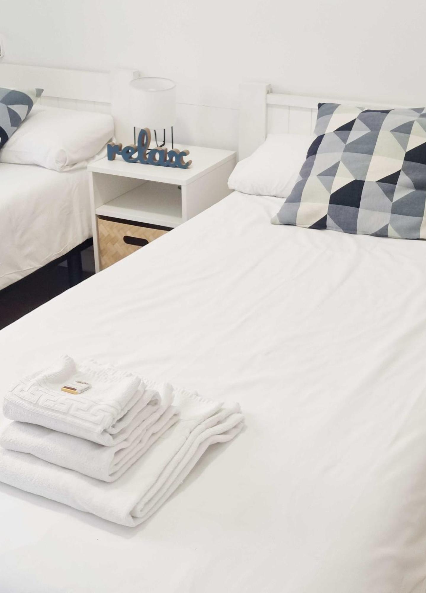 Arboleda Centro Con Parking Apartment Soria Luaran gambar