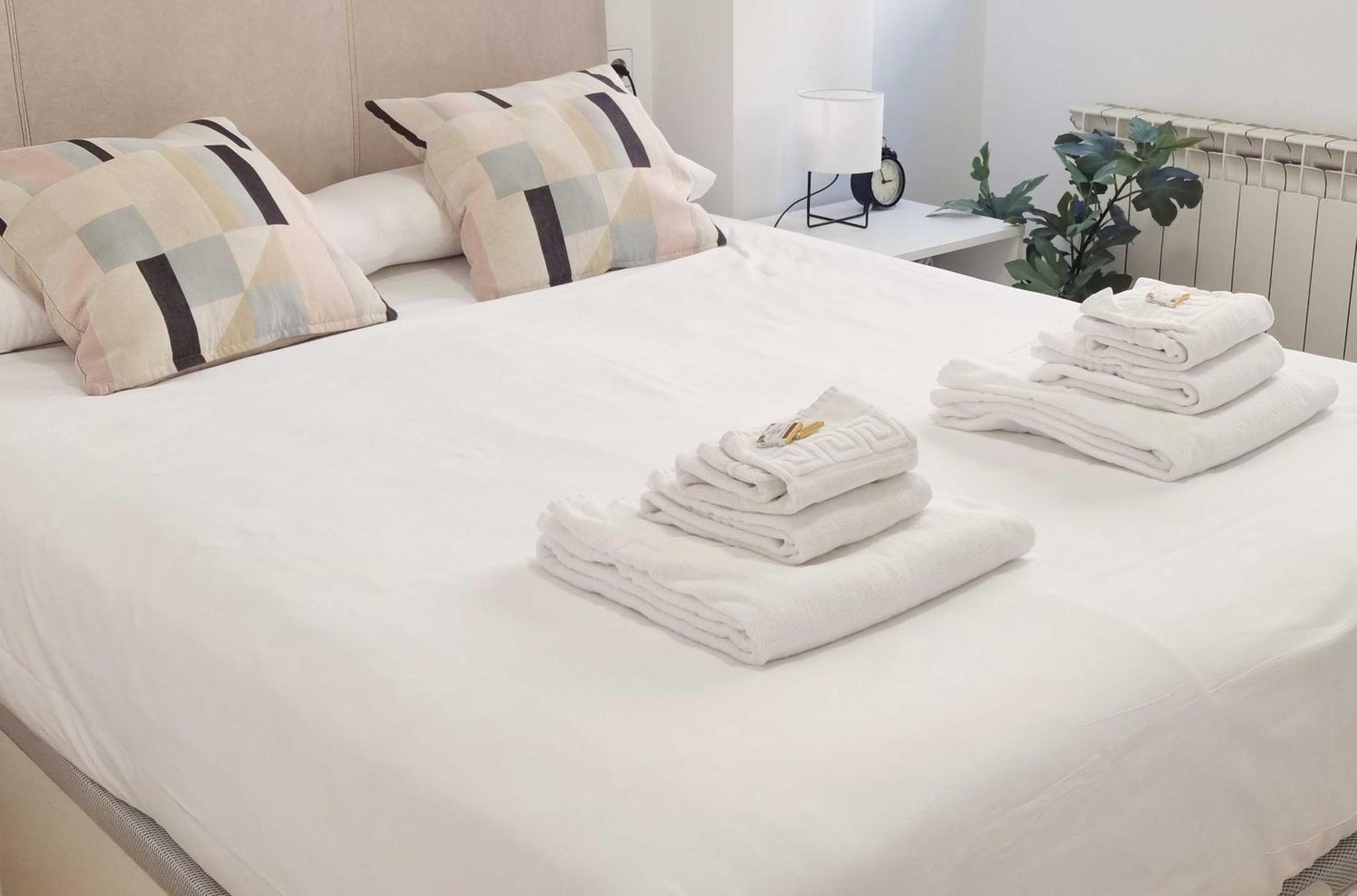 Arboleda Centro Con Parking Apartment Soria Luaran gambar